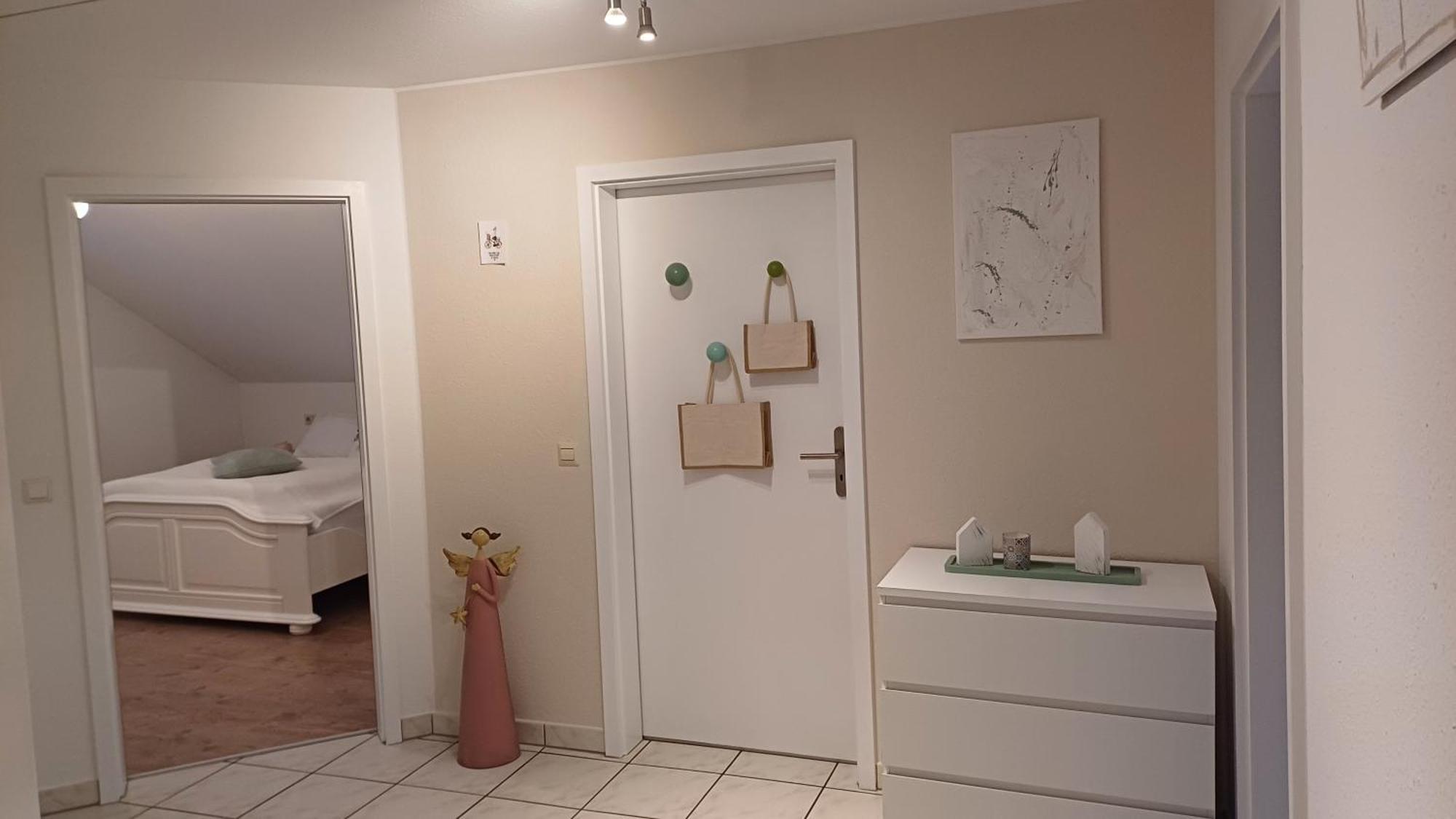 Helle Schoene Dachgeschosswohnung Mit Balkon Stockach Exteriör bild